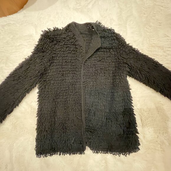 Black shaggy coat - Picture 3 of 4